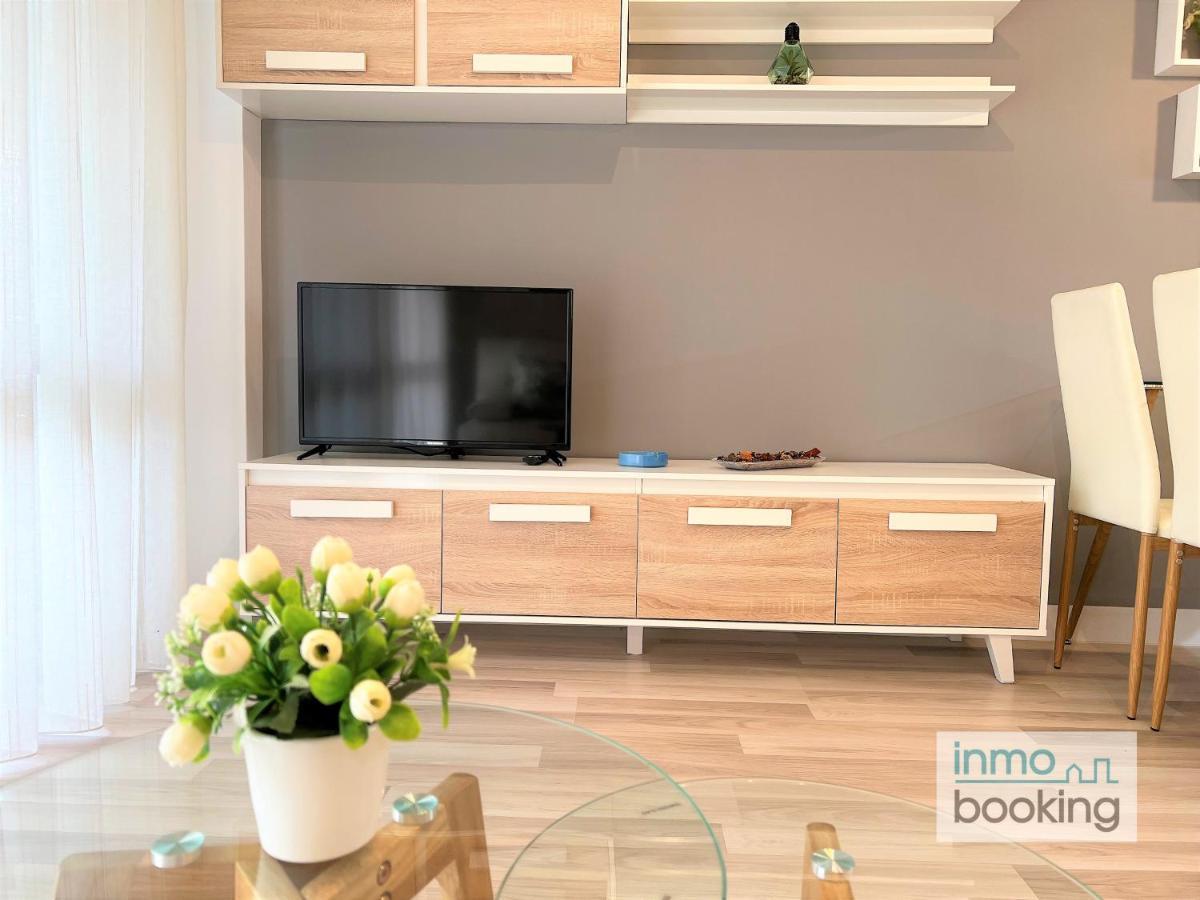 Solo Familias, Apartamento Climatizado Y Cerca De La Playa Σαλού Εξωτερικό φωτογραφία